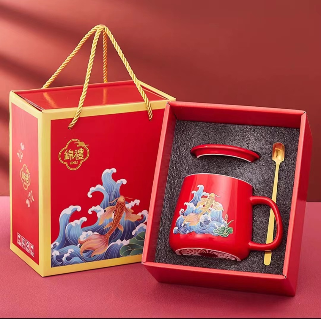 成都市包装厂:民间印染艺术在包装中的运用(一) 成都市包装厂:民间印染艺术在包装中的运用(一)